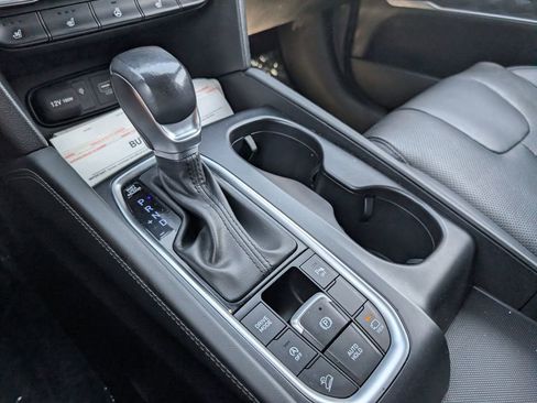 Used 2019 Hyundai Santa Fe Ultimate image 21