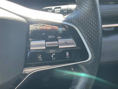 Certified 2023 Nissan Ariya FWD image 23