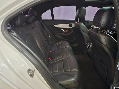 Used 2019 Mercedes-Benz C 300 Sedan image 12