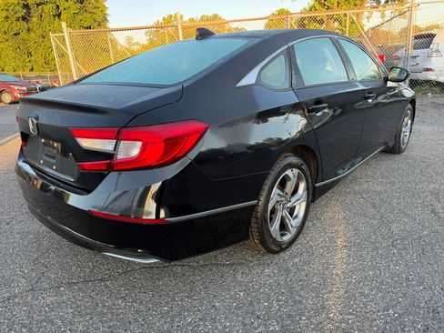 Used 2019 Honda Accord EX image 5