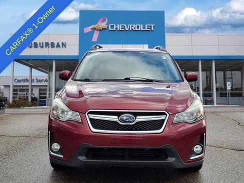 Used 2017 Subaru Crosstrek 2.0i Premium image 2