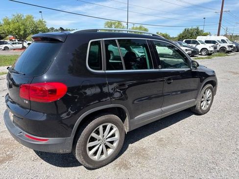 Used 2017 Volkswagen Tiguan Wolfsburg Edition FWD image 3