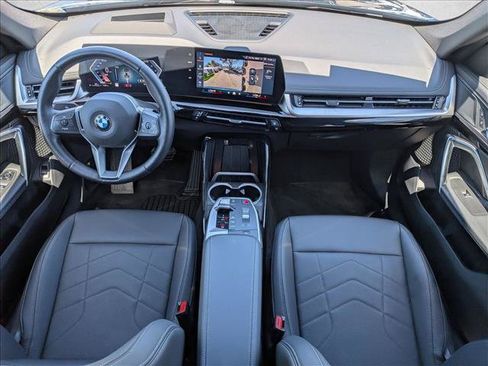 Used 2025 BMW X1 xDrive28i AWD/4WD image 18
