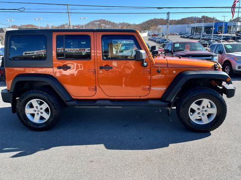 Used 2011 Jeep Wrangler Unlimited Sport image 4
