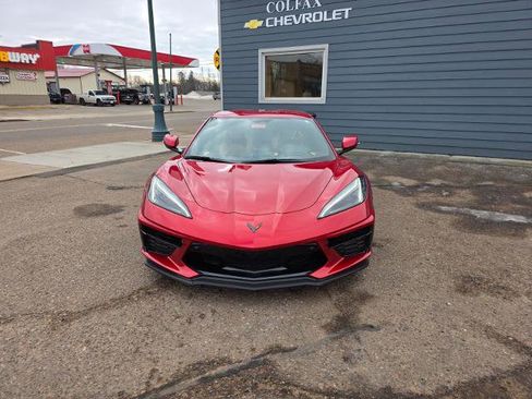 Used 2023 Chevrolet Corvette Stingray Premium Cpe w/ Body-Color Dual Roof Package image 24