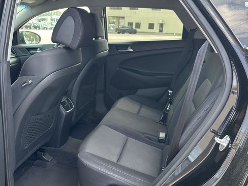 Used 2017 Hyundai Tucson Sport image 8