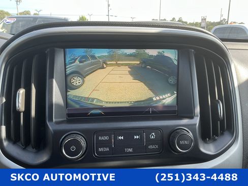 Used 2018 Chevrolet Colorado LT RWD image 17