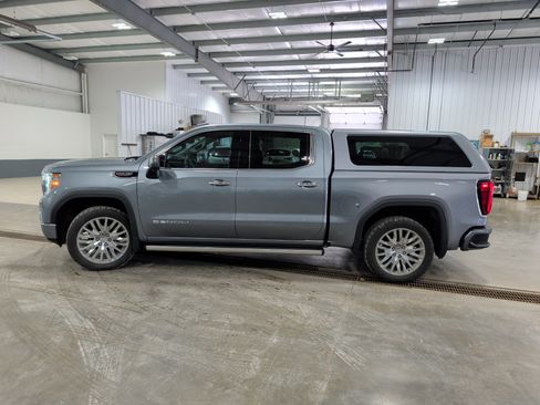 Used 2019 GMC Sierra 1500 Denali w/ Denali Ultimate Package AWD/4WD image 5