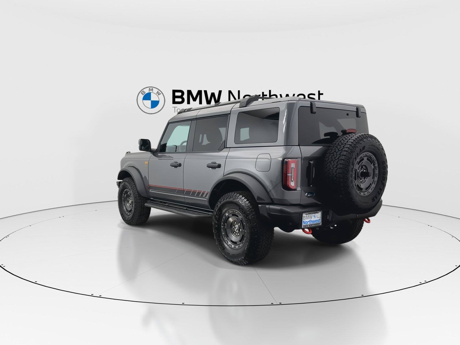 Used 2025 Ford Bronco Badlands AWD/4WD image 13