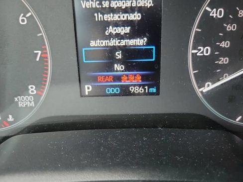 Used 2025 Toyota Corolla SE FWD image 18