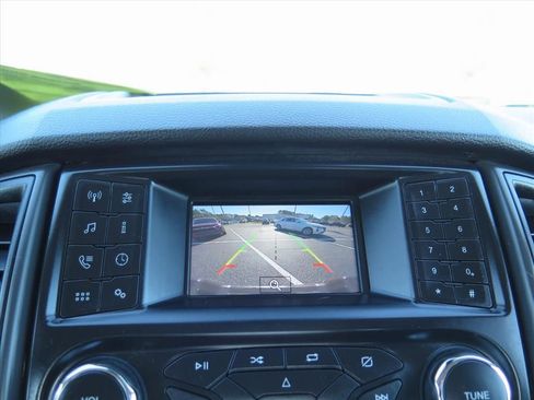 Used 2019 Ford Ranger XL w/ Equipment Group 101A Mid image 12