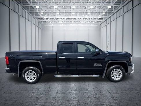 Used 2017 GMC Sierra 1500 SLE w/ Suspension Package, Off-Road AWD/4WD image 6