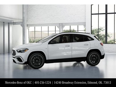 New 2026 Mercedes-Benz GLA 35 AMG 4MATIC image 36