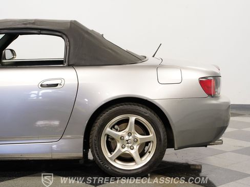 Used 2001 Honda S2000 image 25