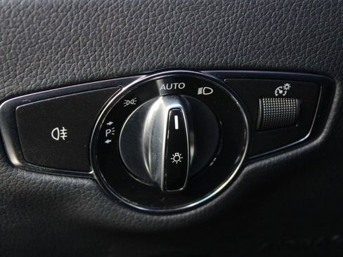 Used 2023 Mercedes-Benz E 450 4MATIC Cabriolet image 43