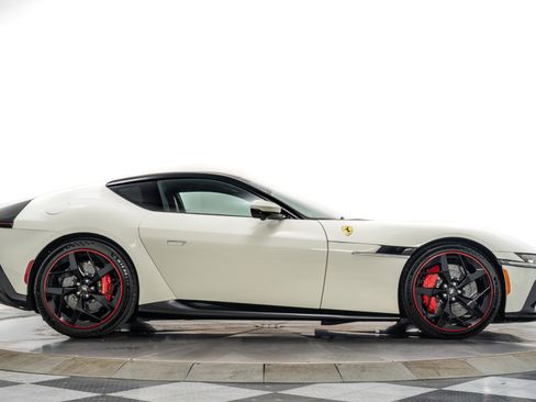 Used 2025 Ferrari 12Cilindri image 49