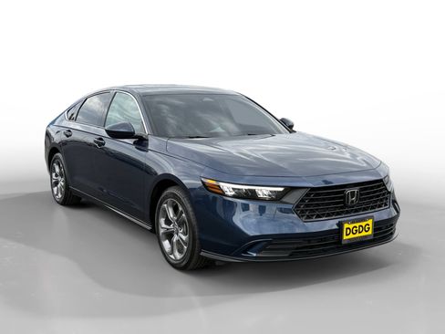 Certified 2024 Honda Accord EX image 7