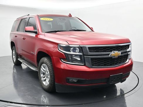 Used 2015 Chevrolet Tahoe LT w/ Luxury Package AWD/4WD image 2