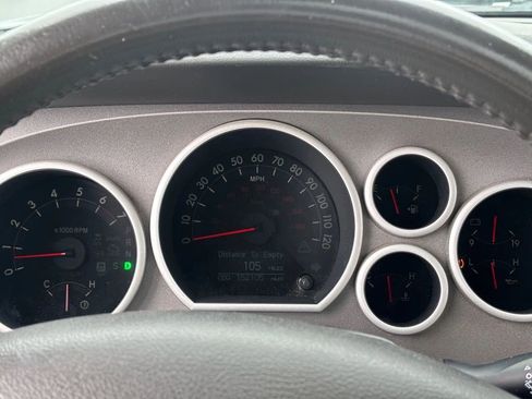 Used 2010 Toyota Tundra Limited image 19