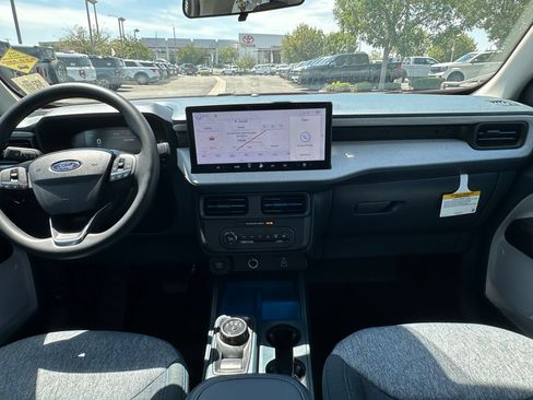 New 2026 Ford Maverick XLT FWD image 19