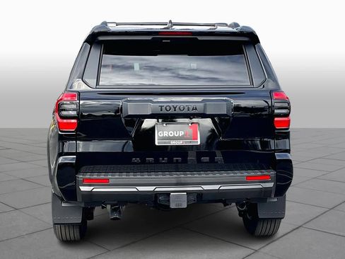 New 2026 Toyota 4Runner SR5 image 4