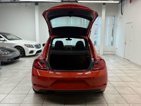 Used 2017 Volkswagen Beetle 1.8T S image 17