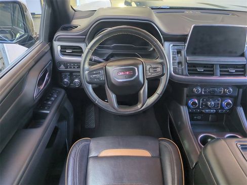 Used 2024 GMC Yukon XL AT4 w/ AT4 Premium Package image 20