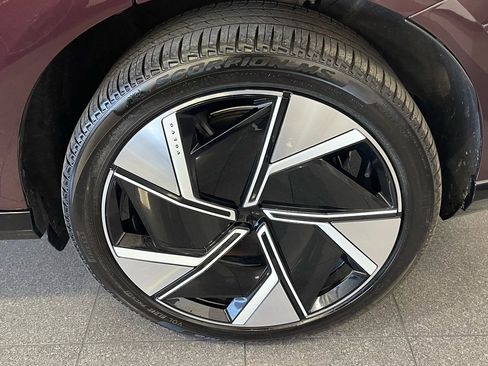 Used 2025 Volvo EX90 Ultra image 22