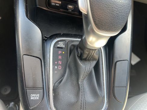 Used 2020 Kia Soul LX FWD image 32
