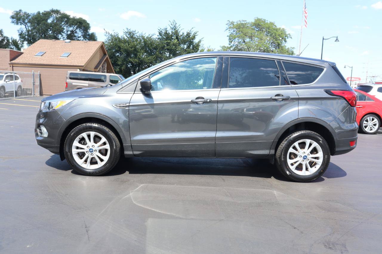 Used 2019 Ford Escape SE AWD/4WD image 2