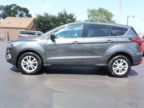Used 2019 Ford Escape SE AWD/4WD image 2