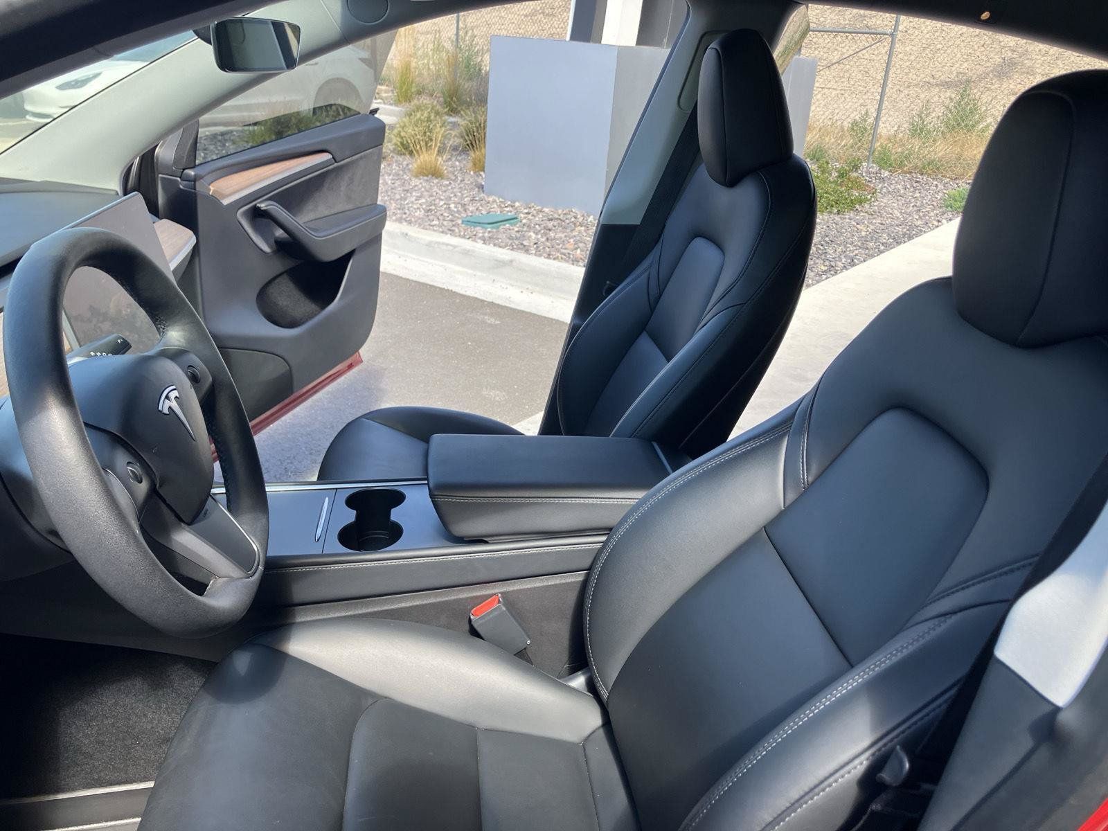 Used 2023 Tesla Model Y Long Range AWD/4WD image 12