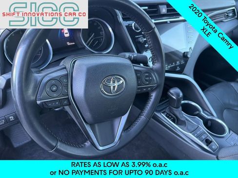 Used 2020 Toyota Camry XLE w/ Navigation Package FWD image 4