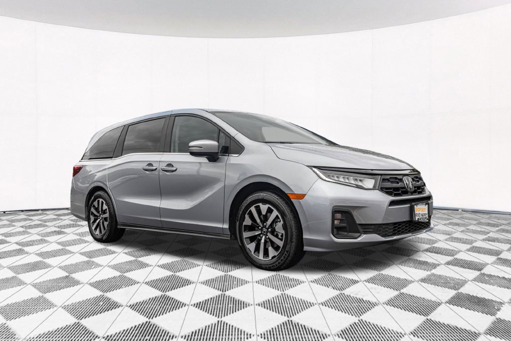 Used 2025 Honda Odyssey EX-L image 11