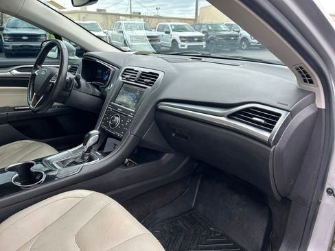 Used 2015 Ford Fusion Titanium image 45