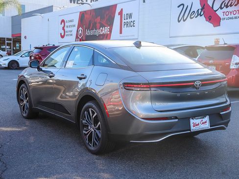 New 2026 Toyota Crown XLE image 9