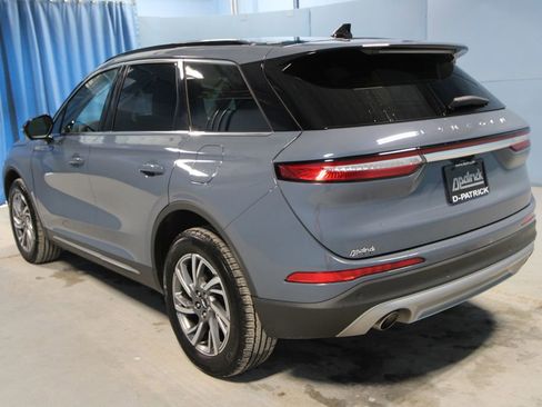 Used 2025 Lincoln Corsair FWD w/ Equipment Group 101A image 31