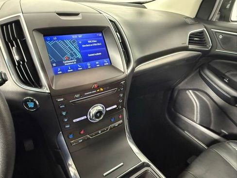 Used 2019 Ford Edge Titanium w/ Equipment Group 301A FWD image 23