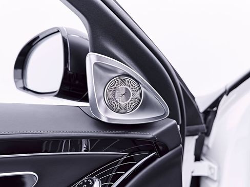 Used 2023 Mercedes-Benz Maybach S 580 4MATIC image 43