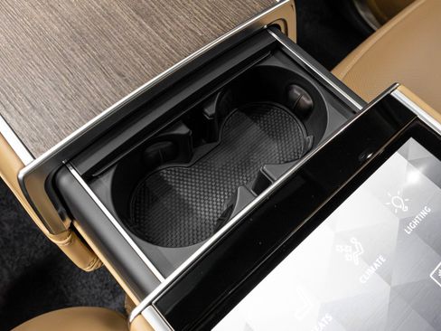 Used 2023 Land Rover Range Rover Autobiography image 27