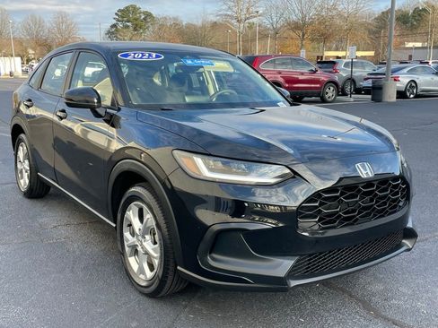 Certified 2023 Honda HR-V LX image 8