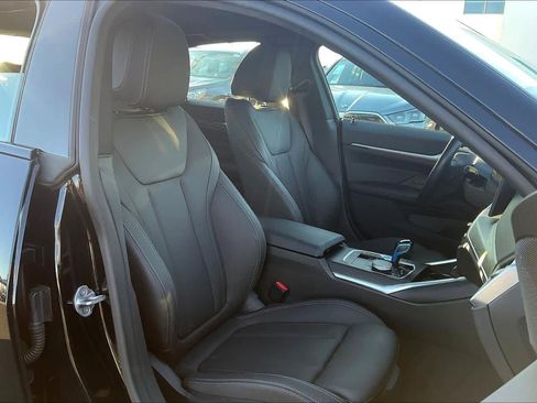 Used 2023 BMW i4 eDrive35 w/ Premium Package image 10