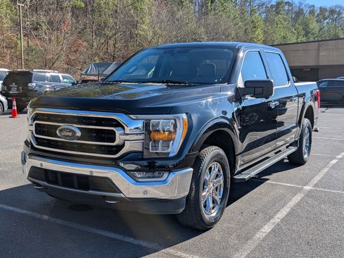 Used 2021 Ford F150 XLT w/ Equipment Group 302A High image 5