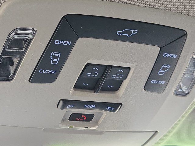 Certified 2024 Toyota Sienna XLE w/ XLE Plus Package AWD/4WD image 25