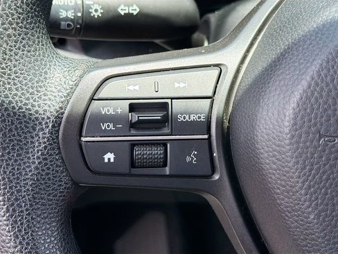 Used 2025 Honda CR-V EX image 18