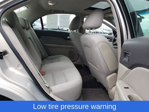 Used 2010 Ford Fusion SE image 28