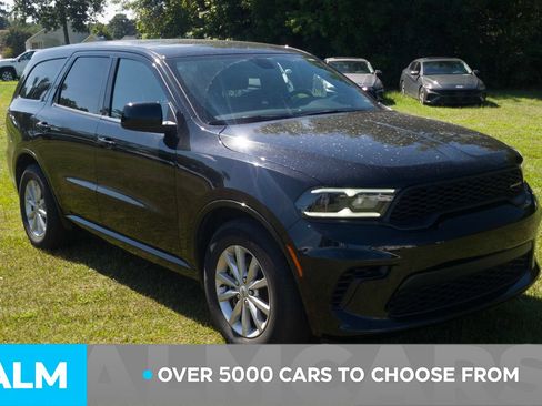 Used 2025 Dodge Durango GT RWD image 2