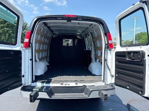 Certified 2024 GMC Savana 2500 w/ Driver Convenience Package RWD image 22