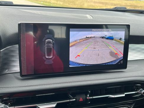 Used 2024 Alfa Romeo Tonale Veloce w/ Premium Interior Package image 25