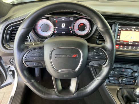 Used 2022 Dodge Challenger R/T Scat Pack RWD image 17